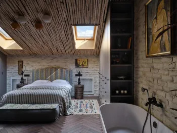 Интерьер спальни с на мансарде в стиле кантри смотреть на Basicdecor