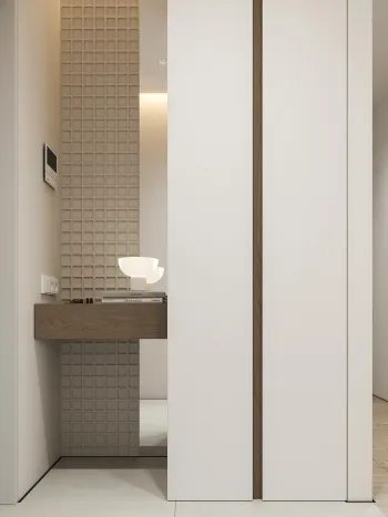 Интерьер ванной с зеркалом на двери  смотреть на Basicdecor