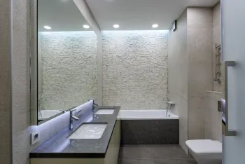 Интерьер ванной c подсветкой  смотреть на Basicdecor