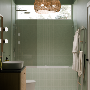 Интерьер ванной с душевой из плитки  смотреть на Basicdecor