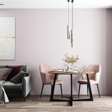 Интерьер столовой cветильниками над столом  смотреть на Basicdecor
