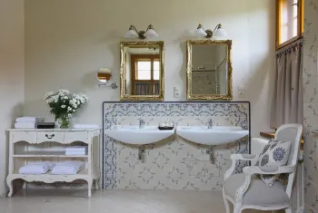Интерьер ванной в стиле кантри смотреть на Basicdecor