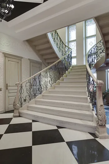 Интерьер прихожей  смотреть на Basicdecor