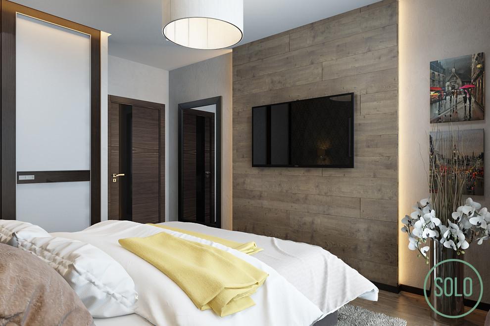Интерьер спальни cтеной с телевизором, подсветкой настенной, подсветкой светодиодной, светильниками над кроватью и с подсветкой в современном стиле