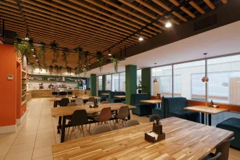 Интерьер кафе и ресторана  смотреть на Basicdecor