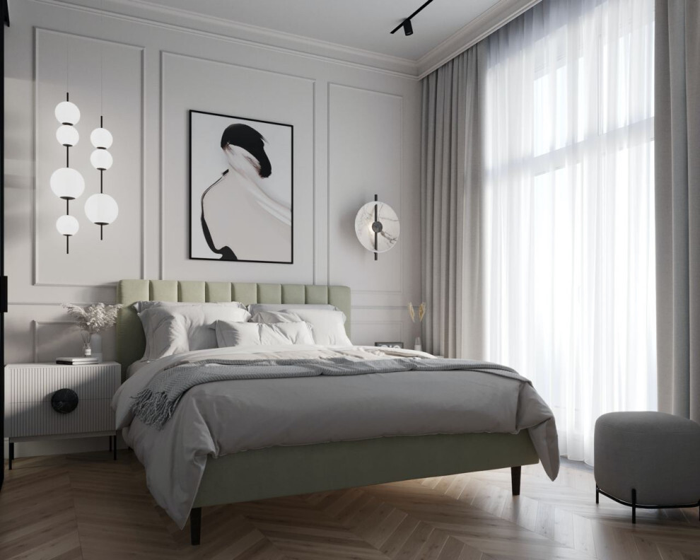 Интерьер спальни с бра над кроватью и светильниками над кроватью в классическом стиле