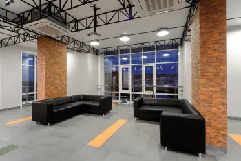 Интерьер гостиной c подсветкой в современном стиле смотреть на Basicdecor