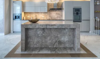 Интерьер кухни c островом  смотреть на Basicdecor