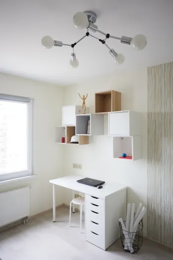 Интерьер детской c рабочим местом в современном стиле смотреть на Basicdecor