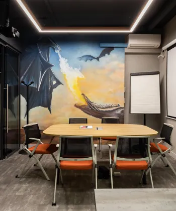 Интерьер столовой c рабочим местом  смотреть на Basicdecor