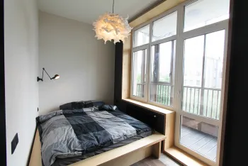 Интерьер спальни cветильниками над кроватью  смотреть на Basicdecor