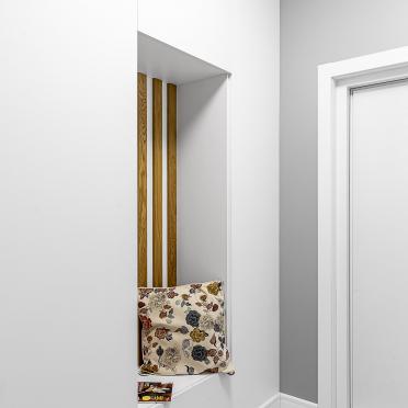 Интерьер прихожей  смотреть на Basicdecor