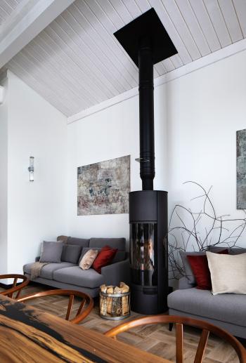 Угловой электрический камин в интерьере гостиной – фото и дизайн | BasicDecor