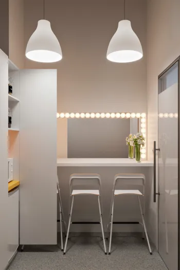 Интерьер гардеробной в современном стиле смотреть на Basicdecor
