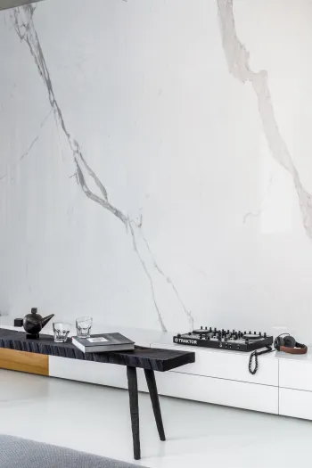Интерьер гостиной  смотреть на Basicdecor