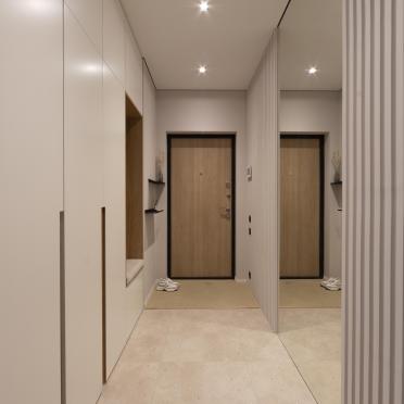 Интерьер коридора с проходной  смотреть на Basicdecor