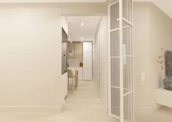 Интерьер коридора  смотреть на Basicdecor