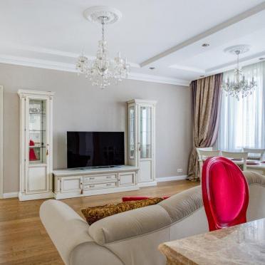 Интерьер гостиной с аркой  смотреть на Basicdecor