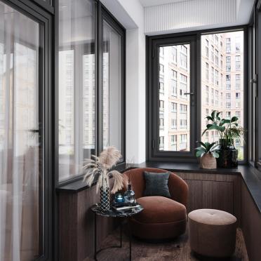 Интерьер балкона с окном, балконом и панорамными окнами  смотреть на Basicdecor