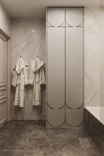 Интерьер ванной с зеркалом на двери  смотреть на Basicdecor