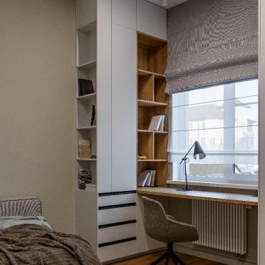 Интерьер детской с жалюзи и дверными жалюзи  смотреть на Basicdecor