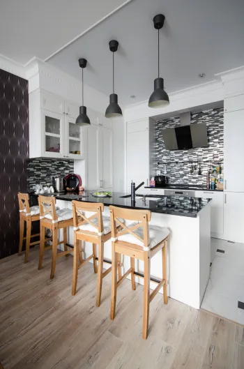 Интерьер кухни с барной стойкой в стиле фьюжн смотреть на Basicdecor