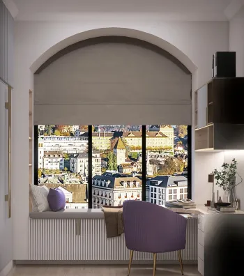 Интерьер балкона с жалюзи и дверными жалюзи  смотреть на Basicdecor