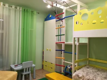 Интерьер детской с двухъярусной кроватью  смотреть на Basicdecor