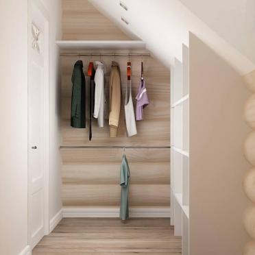 Интерьер с гардеробной, кладовкой и хранением верхней одежды  смотреть на Basicdecor