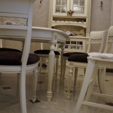 Интерьер c обеденной зоной в классическом стиле смотреть на Basicdecor
