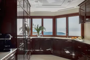Интерьер кухни в неоклассике смотреть на Basicdecor