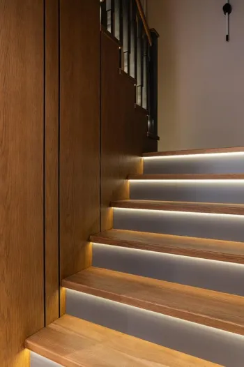 Интерьер с нишей с подсветкой, подсветкой светодиодной и с подсветкой  смотреть на Basicdecor