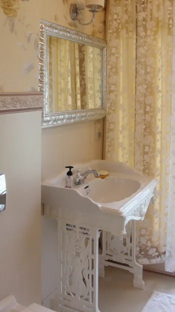 Интерьер ванной в классическом стиле смотреть на Basicdecor