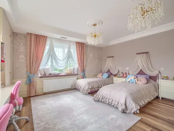 Интерьер детской с для девочки в классическом стиле смотреть на Basicdecor