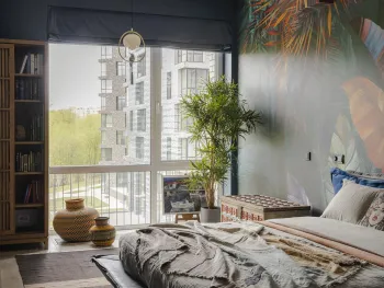 Интерьер спальни с жалюзи  смотреть на Basicdecor