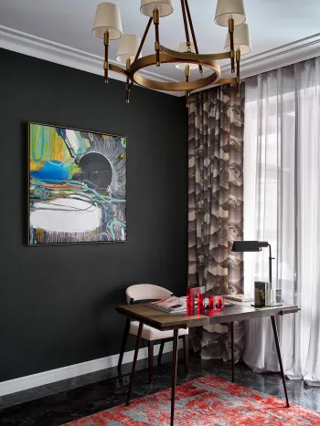 Интерьер кабинета с картинами над камином  смотреть на Basicdecor