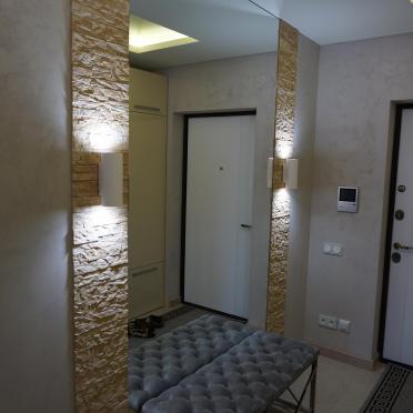 Интерьер с проходной и с подсветкой  смотреть на Basicdecor