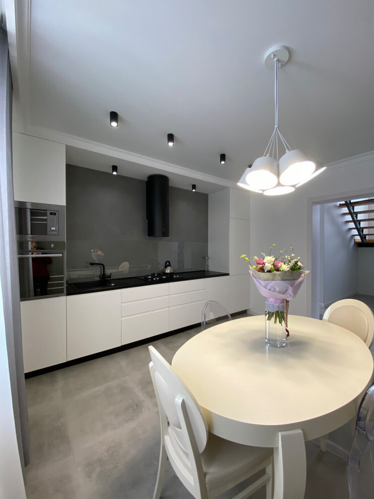 Интерьер кухни с подсветкой настенной, подсветкой светодиодной и с подсветкой в современном стиле