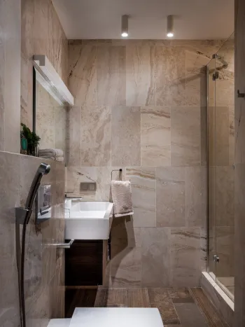 Интерьер ванной в современном стиле смотреть на Basicdecor