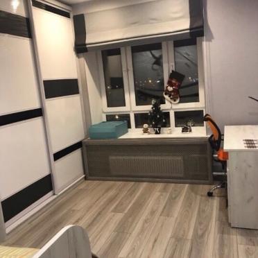 Интерьер детской c рабочим местом в современном стиле смотреть на Basicdecor