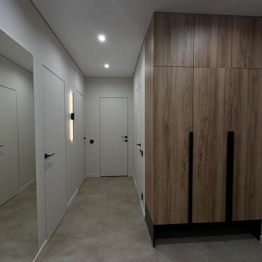 Интерьер с проходной  смотреть на Basicdecor