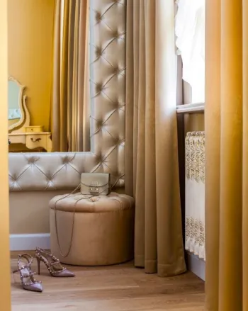 Интерьер с каретной стяжкой в классическом стиле смотреть на Basicdecor