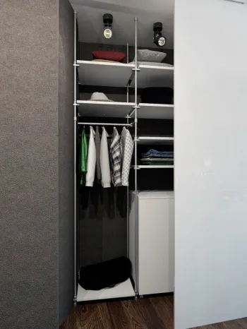Интерьер с хранением верхней одежды  смотреть на Basicdecor