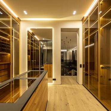 Интерьер c подсветкой  смотреть на Basicdecor