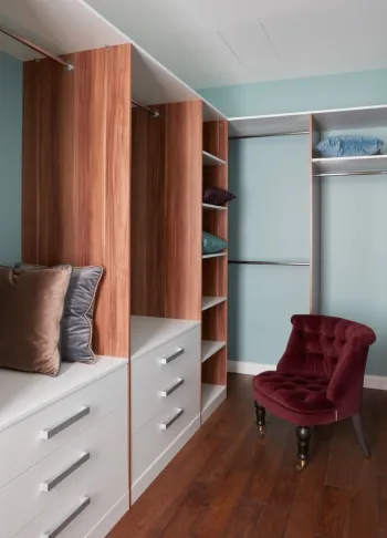 Интерьер гардеробной в неоклассике смотреть на Basicdecor