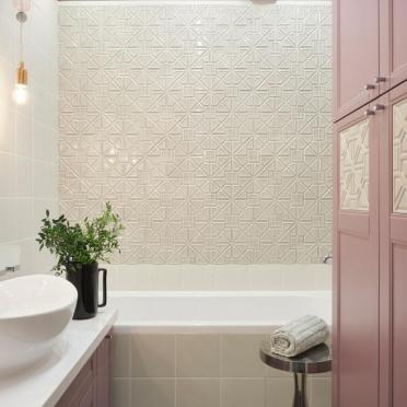 Интерьер ванной с нишей из плитки в стиле кантри смотреть на Basicdecor