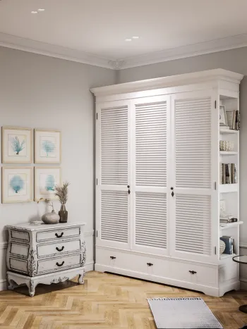 Интерьер с дверными жалюзи в неоклассике смотреть на Basicdecor