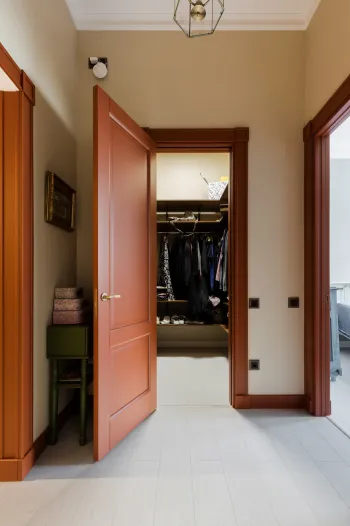 Интерьер прихожей с проходной в ретро смотреть на Basicdecor