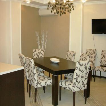 Интерьер столовой  смотреть на Basicdecor