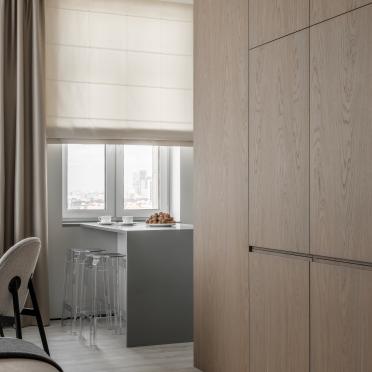 Интерьер с жалюзи и дверными жалюзи  смотреть на Basicdecor